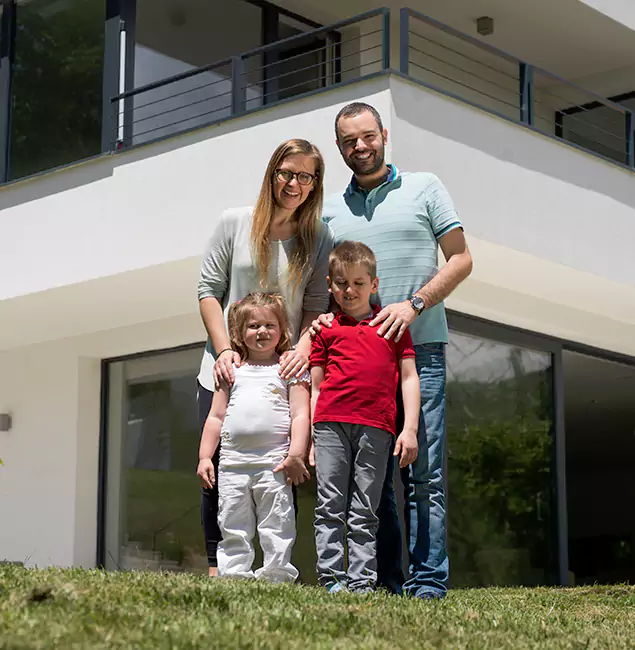 Why Arlington Trusts Arlington Pest Control Pro for Carpenter Bee Removal?